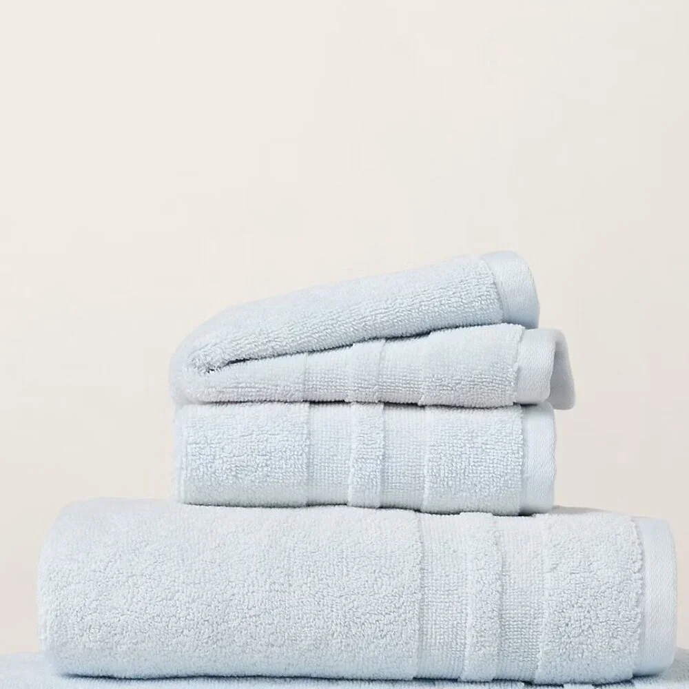 Peyton Sky blue Bath Towel Set NWT